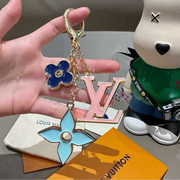 Louis Vuitton Accessories - Louis Vuitton Blue and Pink Floral Key Holder